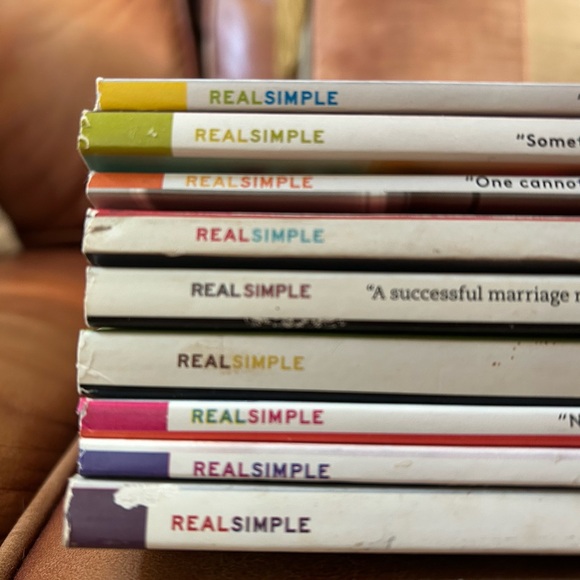 Collection of Real Simple magazines. Lot of 9. Fair condition. - Picture 11 of 13